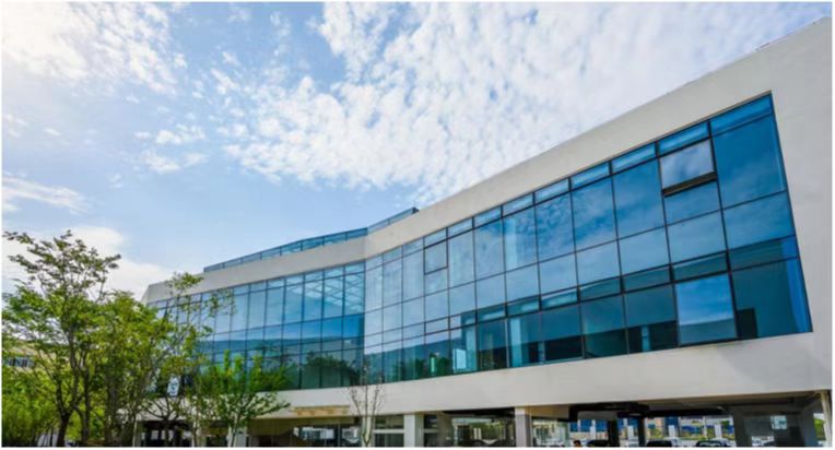 重磅發(fā)布 | 新一代SiC晶體生長爐，突破行業(yè)核心需求