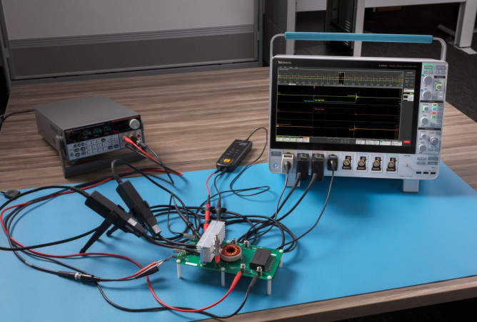 泰克5 系列 B MSO 混合信號(hào)示波器、 IsoVu 光隔離探頭