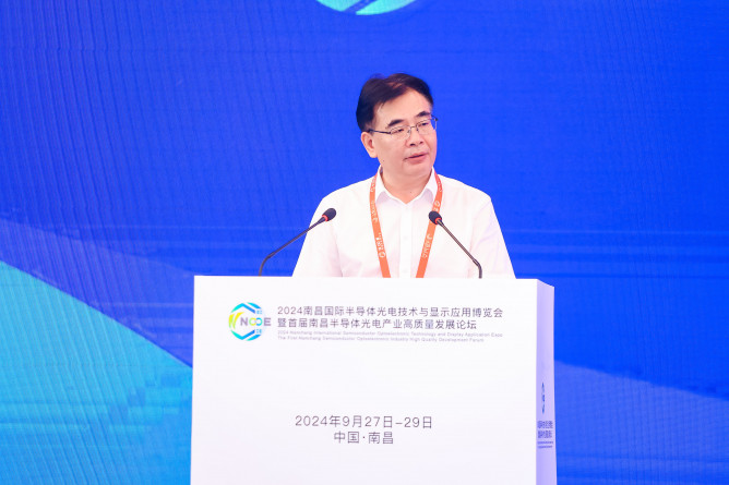 南昌高新技術(shù)產(chǎn)業(yè)開發(fā)區(qū)管委會(huì)黨工委委員、副主任劉用強(qiáng)