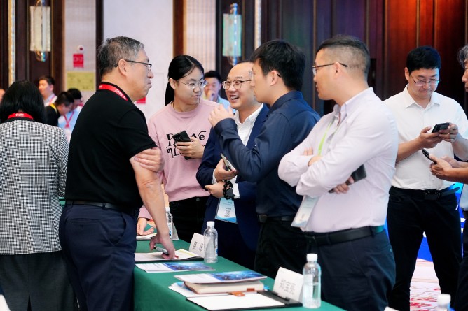 現(xiàn)場交流1