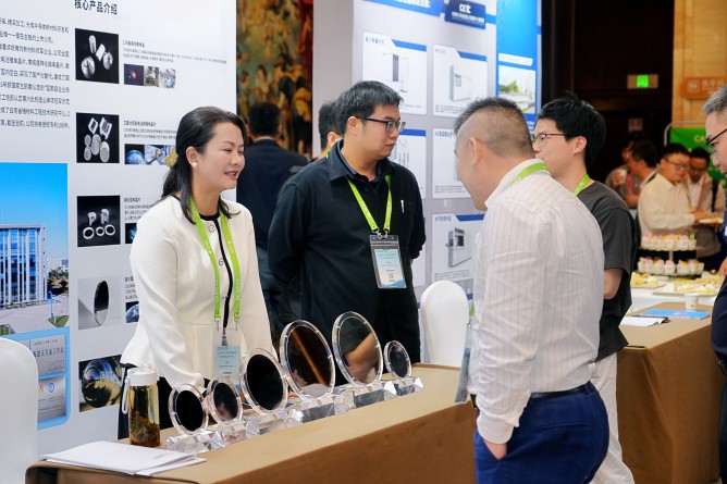 現(xiàn)場交流3