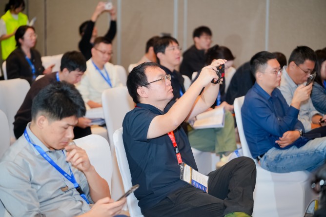 現(xiàn)場(chǎng)5