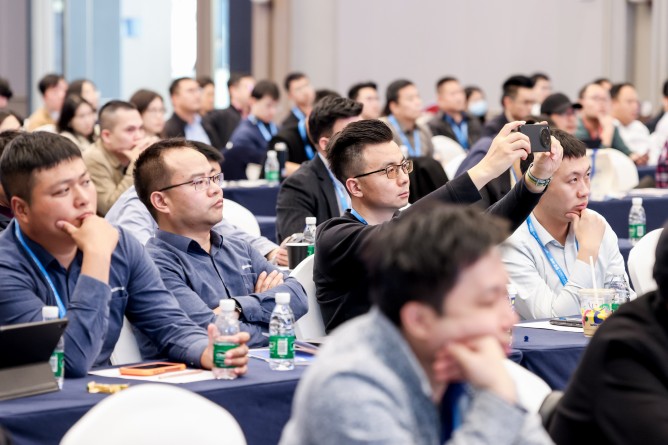 現(xiàn)場(chǎng)2